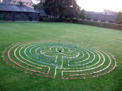 BSD Rose labyrinth